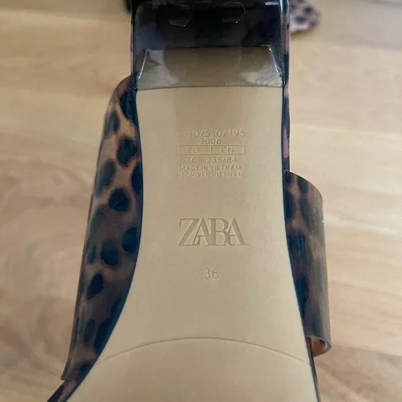 Zara Leopard Print Slide Sandals - Brown & Black - Picture 4 of 4